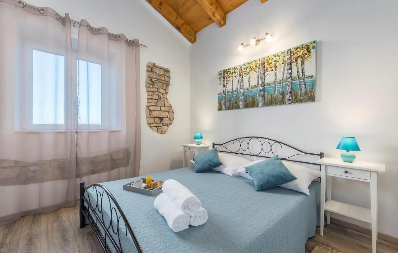 Beautiful Stone House Villa Irma Stranici kod Lovreca 0*,