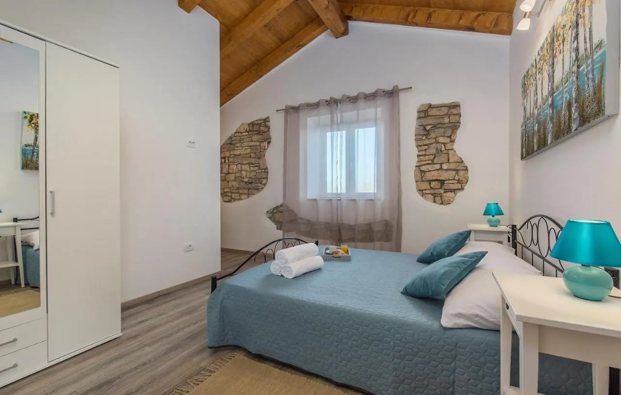 Beautiful Stone House Villa Irma Stranici kod Lovreca